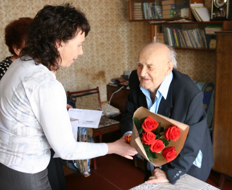 050317-ветеран-пшеничный-95лет-3