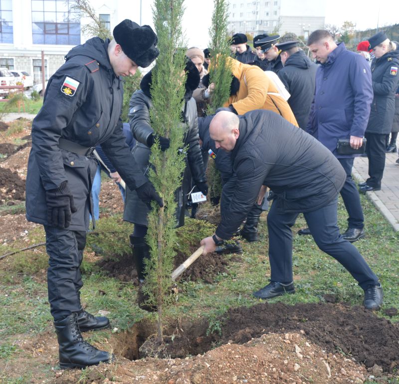 241124-аллея-героев-4